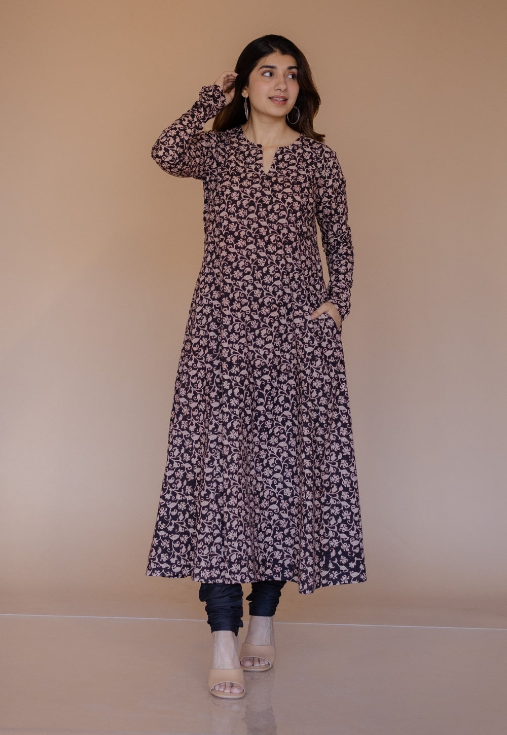 Shinat Black Bagru Cotton Kali Kurta