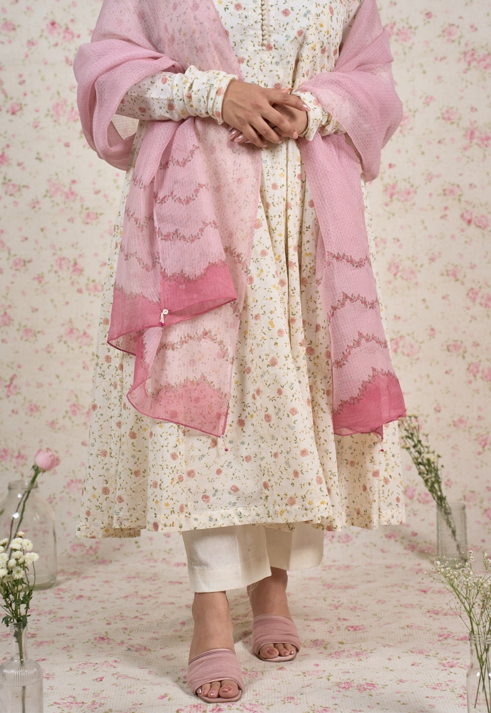 Tira White Sanganeri Mul Cotton Kali Kurta