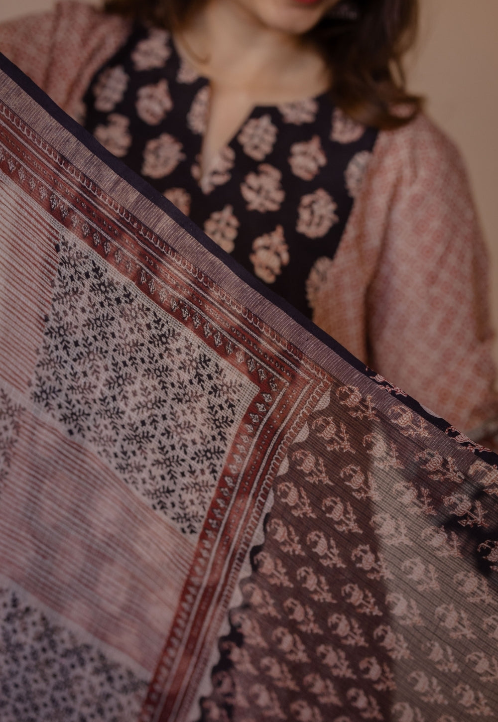 Black Bagru Kota Doria Cotton Dupatta