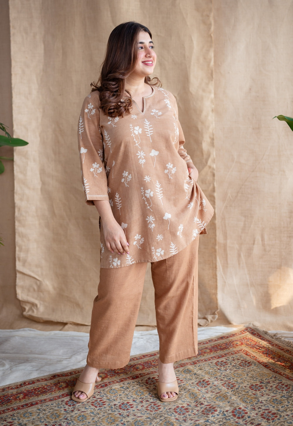 Mishel Dabu Slub Cotton Embroidered Top