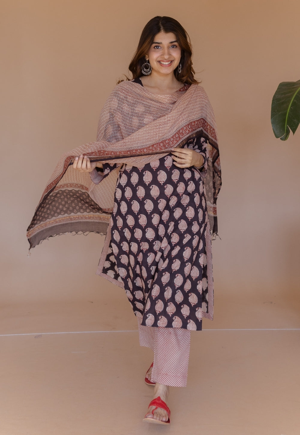 Aarushi Black Bagru Cotton Straight Suit Set (Set of 3)