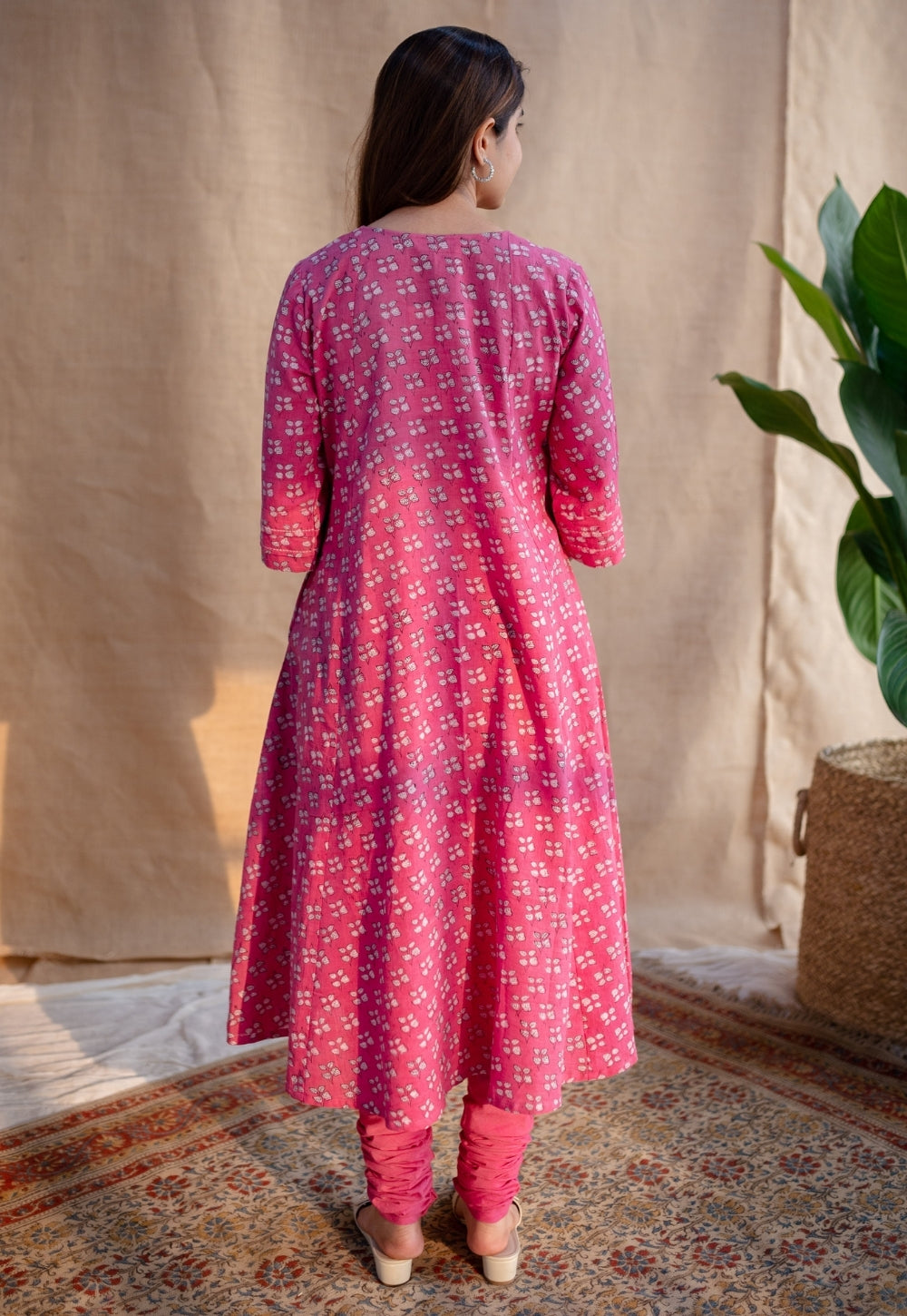 Eaira Dabu Slub Cotton Hand Embroidered Kali Kurta Set (Set of 2)