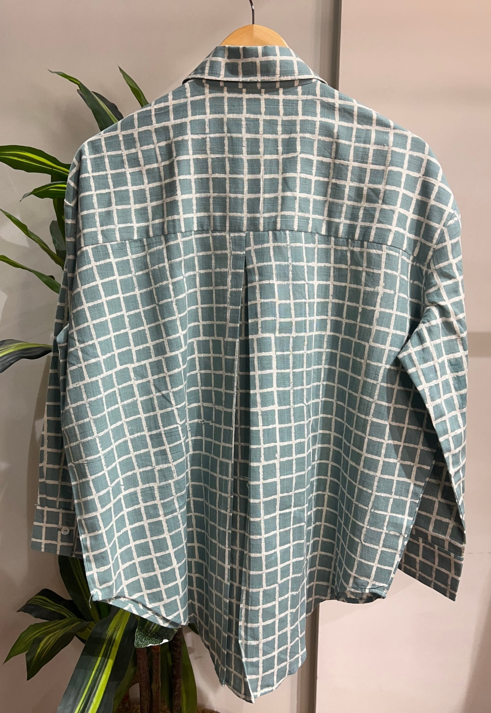 Ruhi Blue Hand Block Print Slub Cotton Anti-Fit Shirt