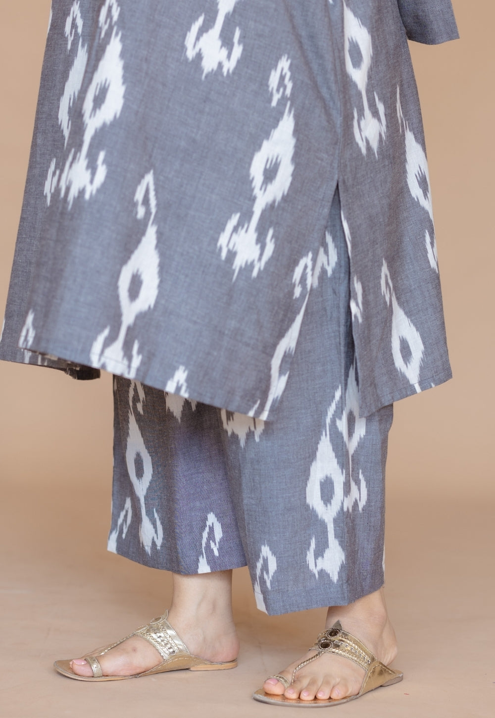 Ayaat Grey Handloom Ikkat Cotton Straight Co-Ord Set
