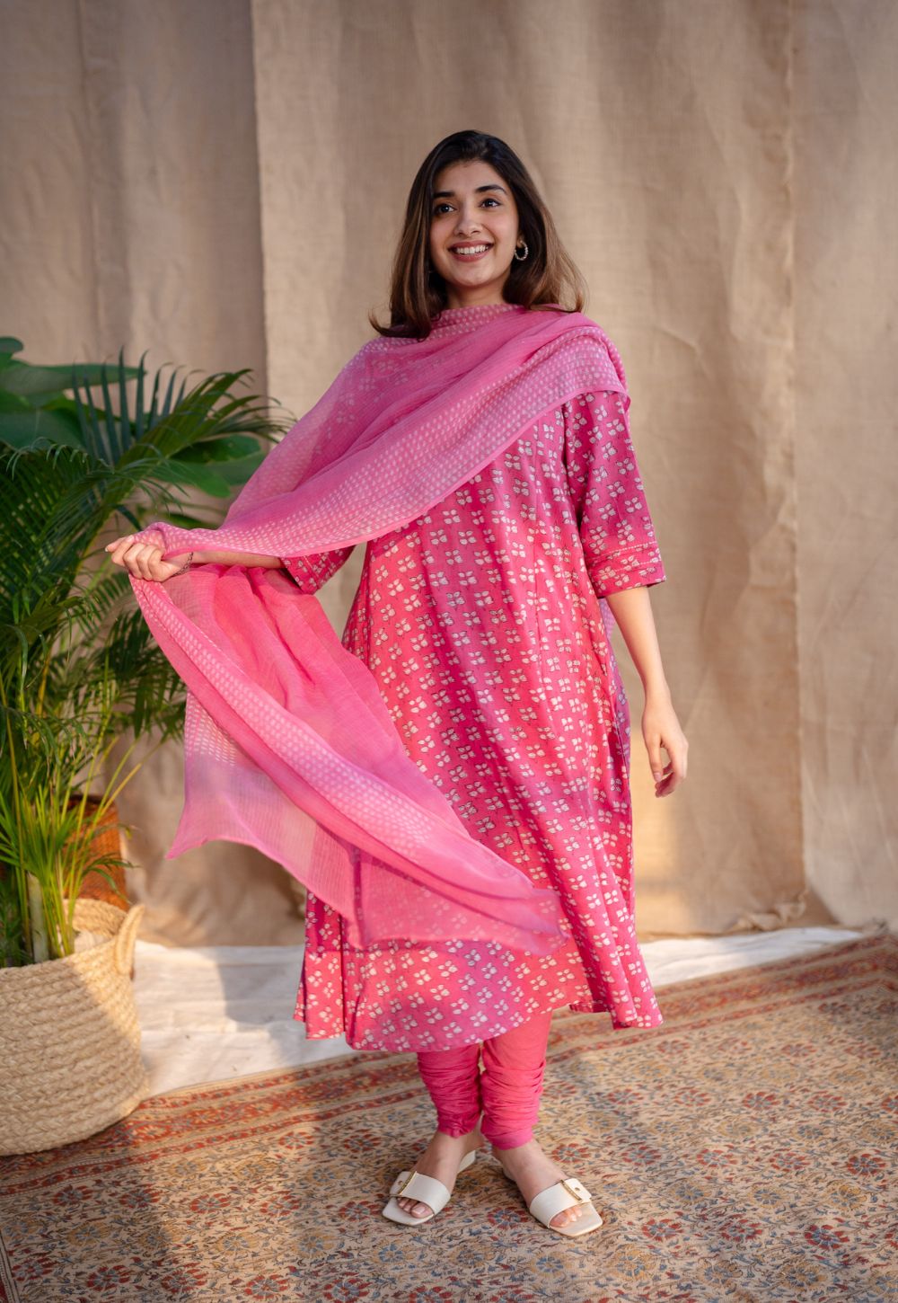 Eaira Dabu Slub Cotton Hand Embroidered Kali Kurta Set (Set of 2)