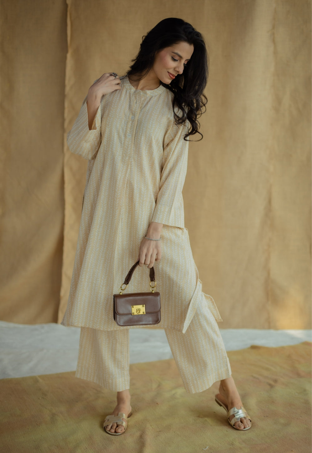 Ayaat Cream Hand Block Print Slub Cotton Anti-Fit Kurta