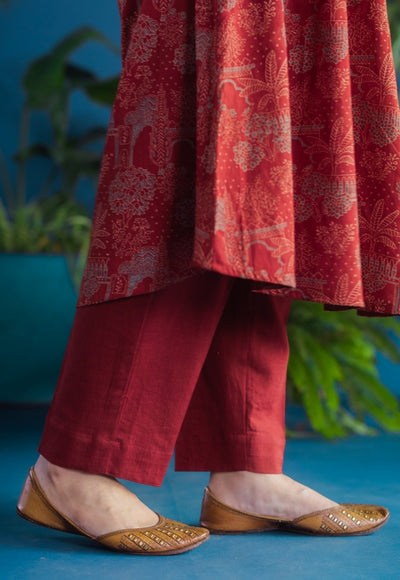 Prita Red Solid Slub Narrow Pant