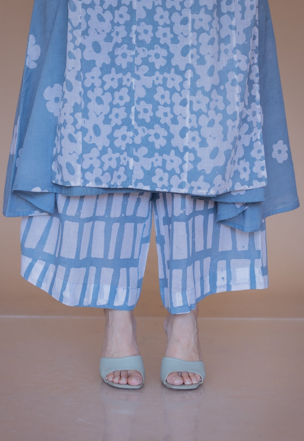 Aqsa Blue Batik MulMul Wide Pant