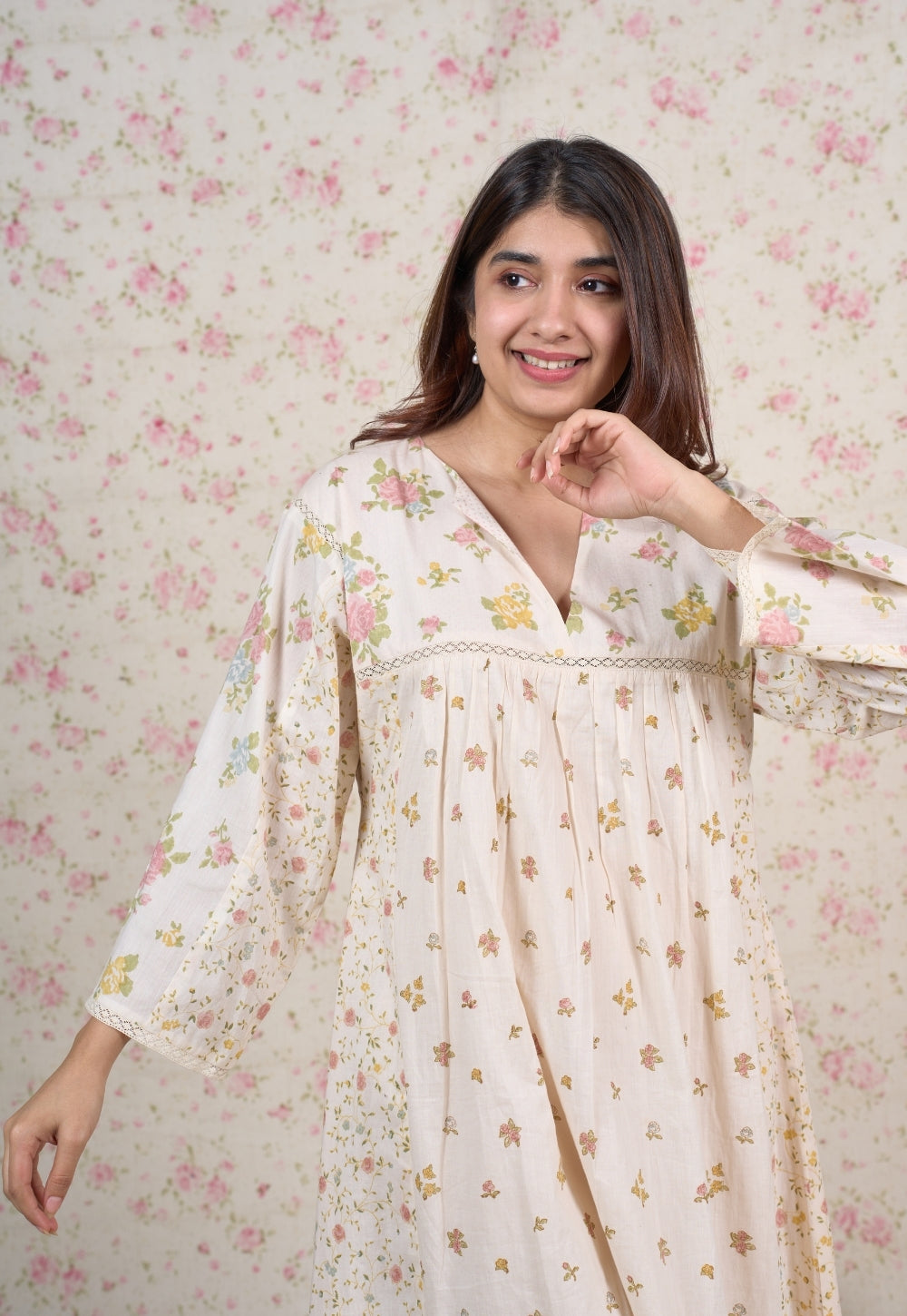 Stella White Sanganeri Mul Cotton Kali Kurta Set (Set of 2)