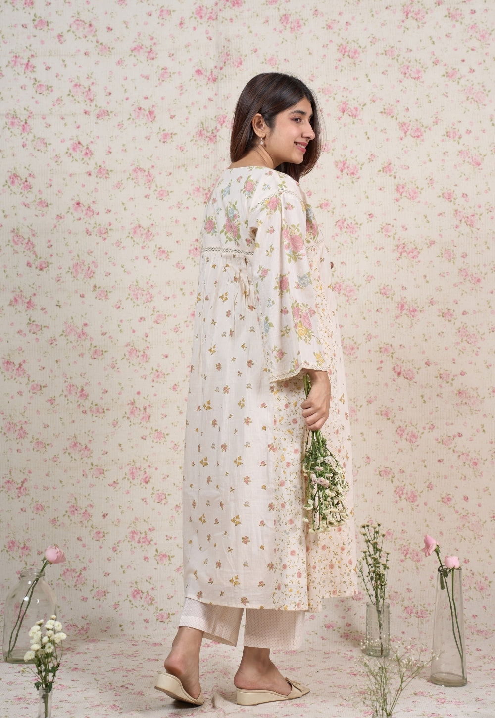 Stella White Sanganeri Mul Cotton Kali Kurta Set (Set of 2)
