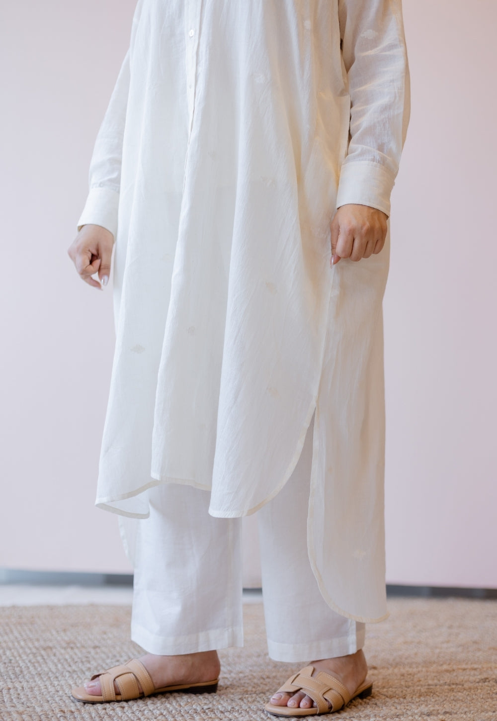 Asha Off White Jamdani Handloom Cotton Anti-Fit Kurta