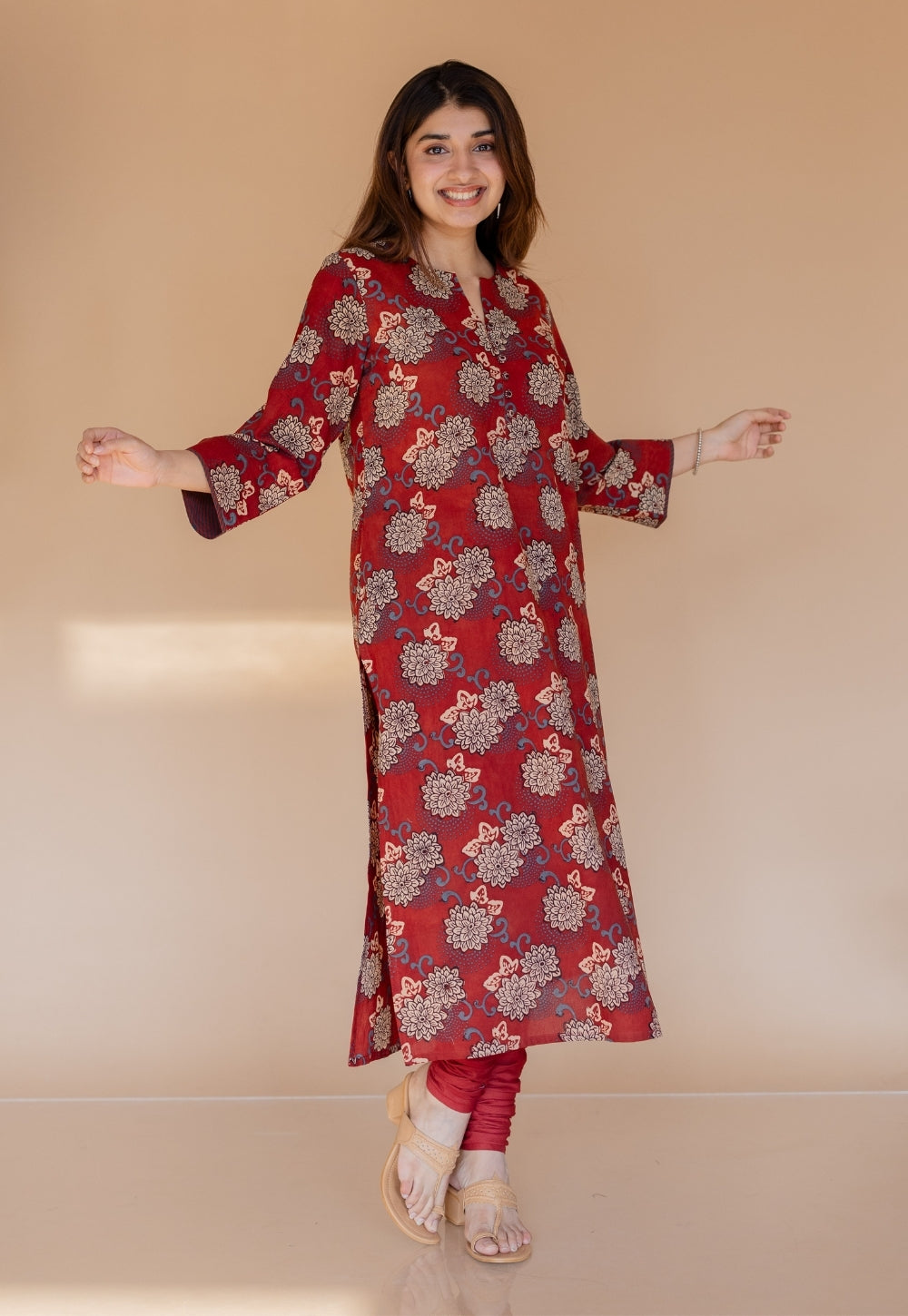 Miral Red Solid Slub Cotton Churidar