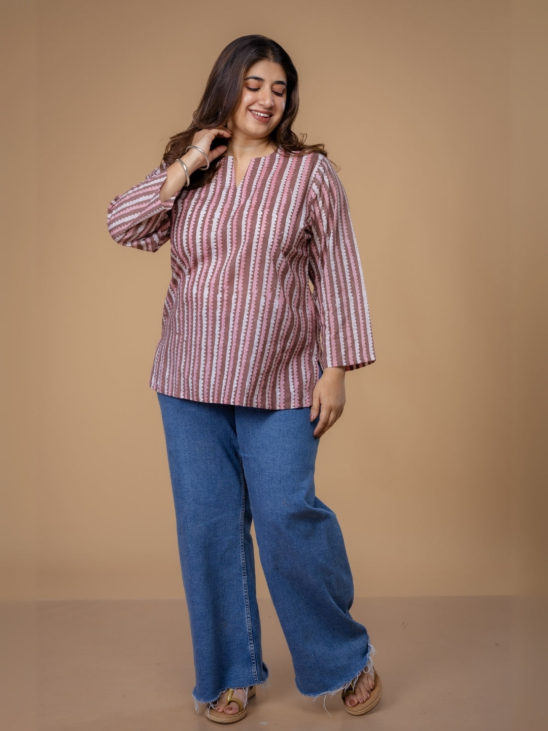 Navya Multi Fakira Cotton Straight Short Top