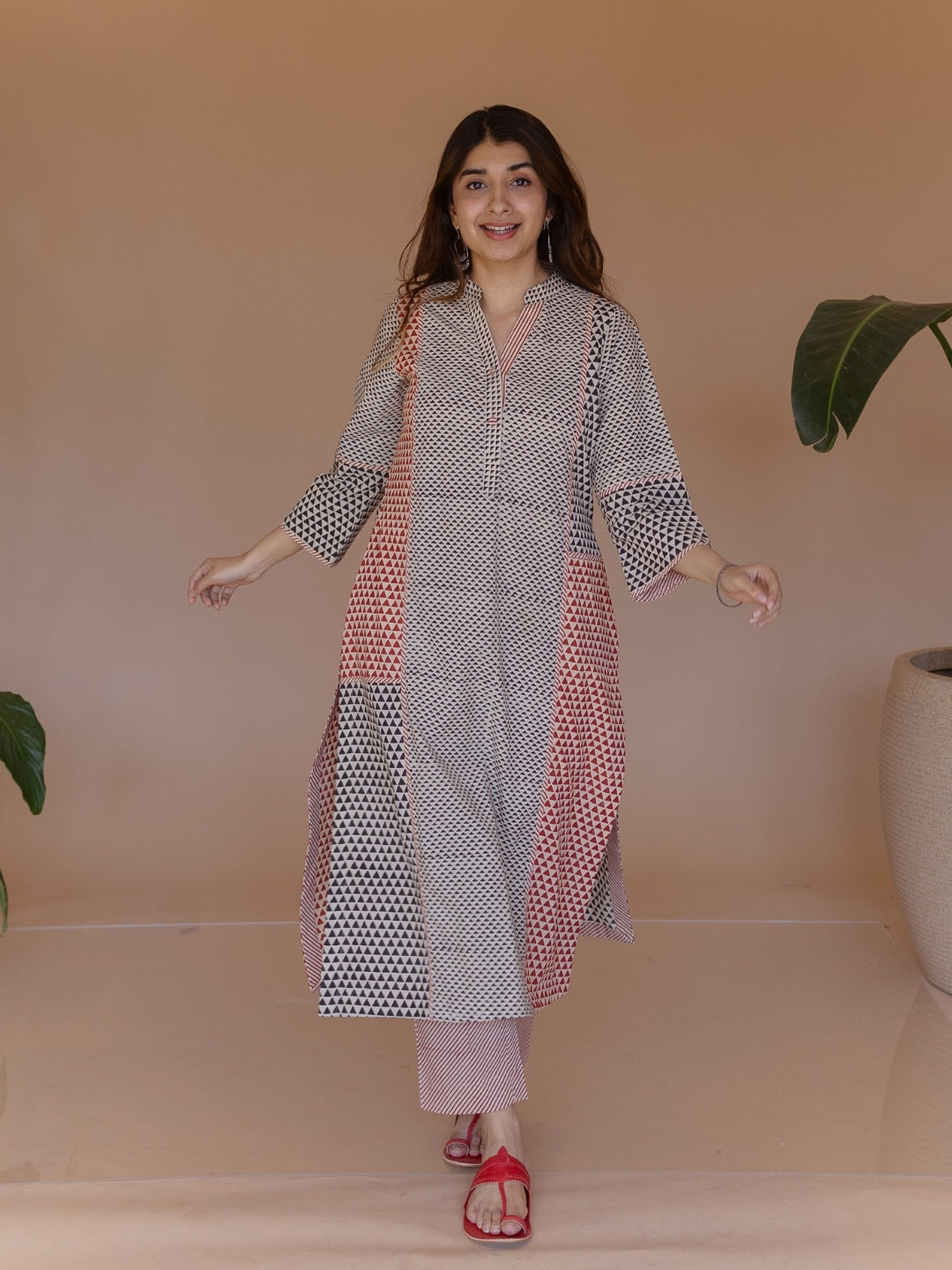 Rohini Off White Bagru Cotton Straight Kurta