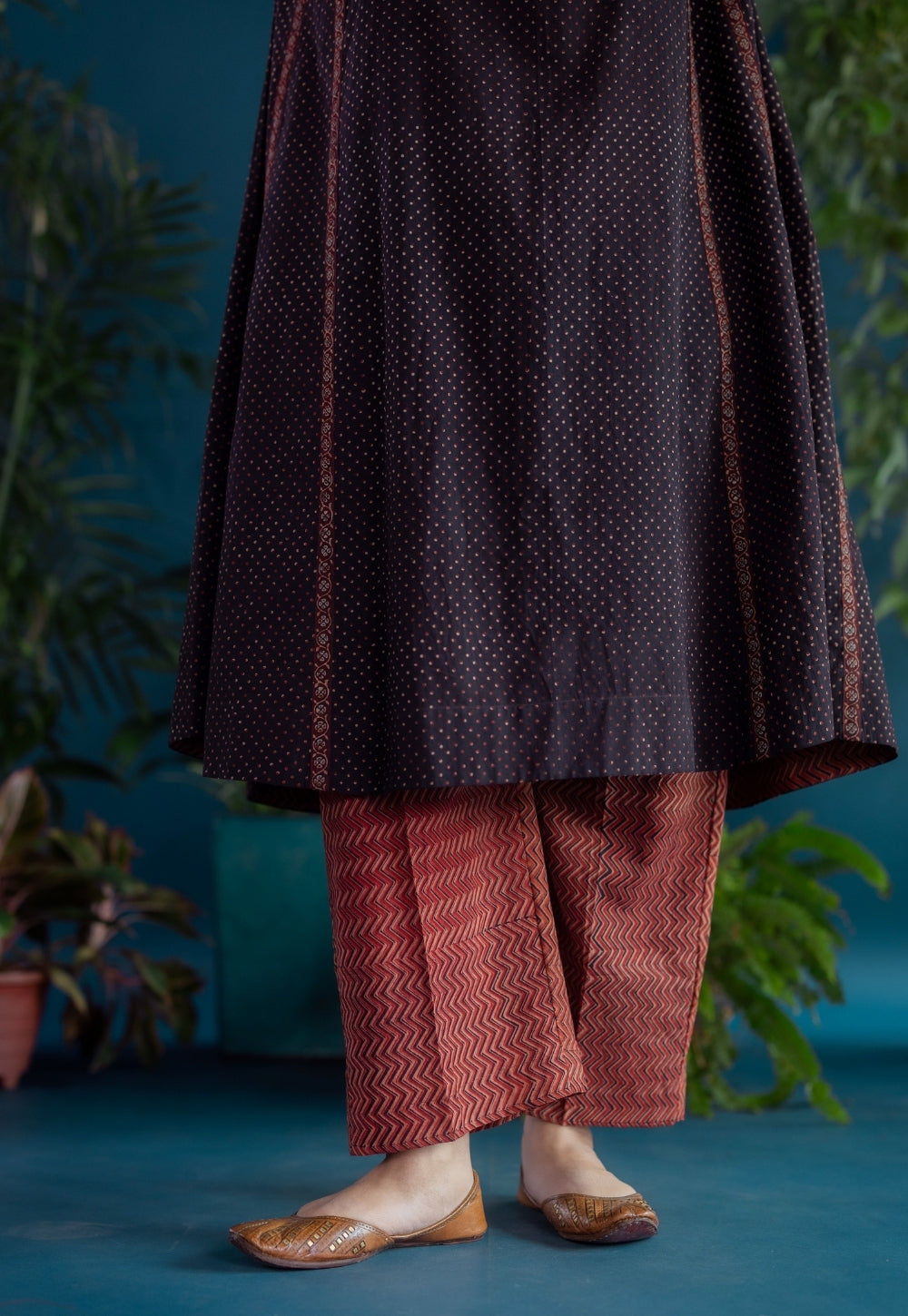 Yashi Red Chevron Ajrakh Cotton Straight Pant