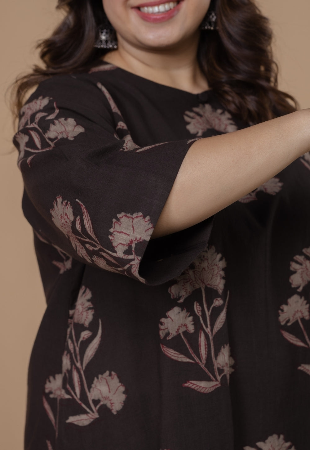 Zarina Brown Dabu Slub Cotton Straight Kurta Set (Set of 2)