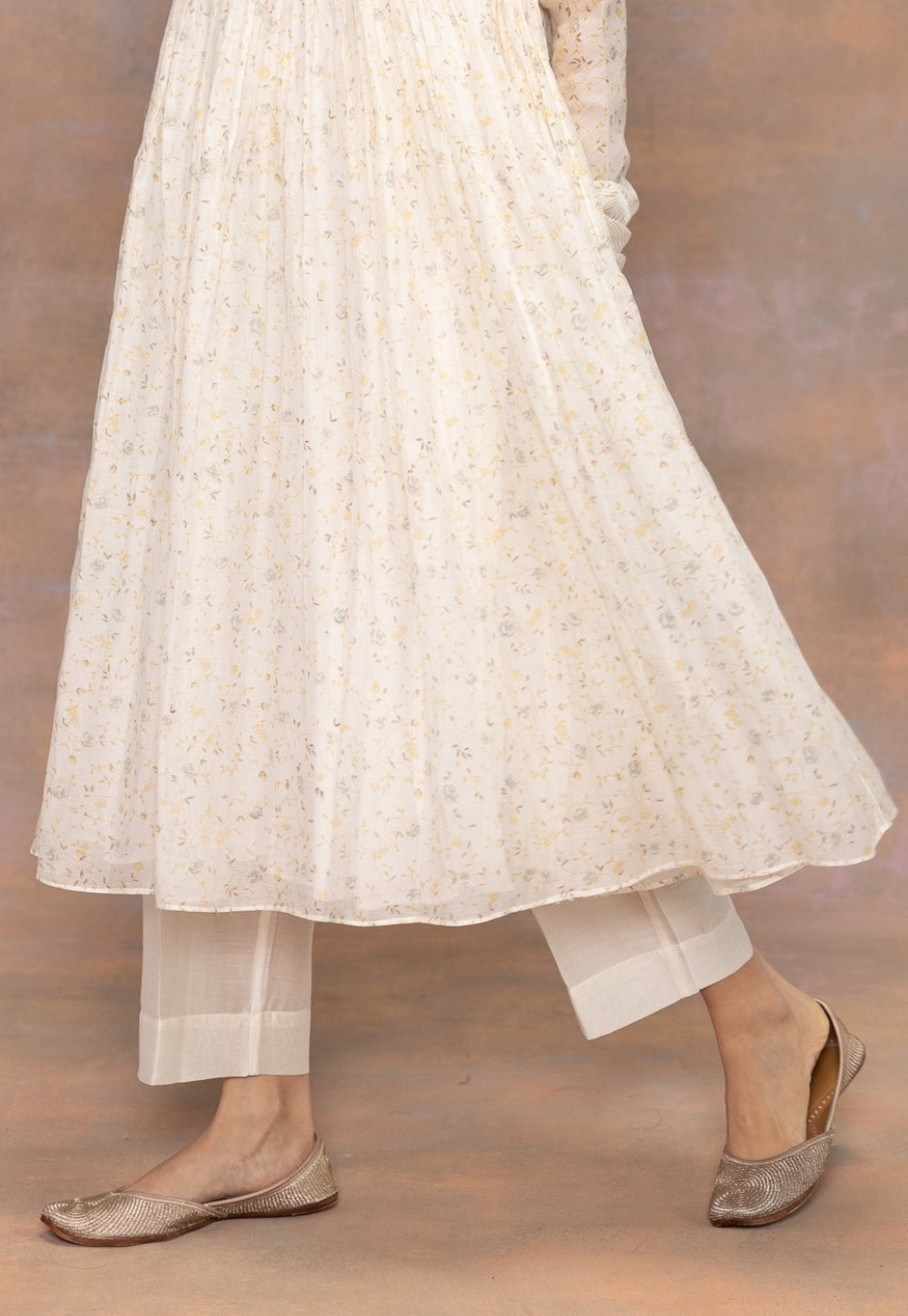 Prita White Solid Chanderi Silk Narrow Pant