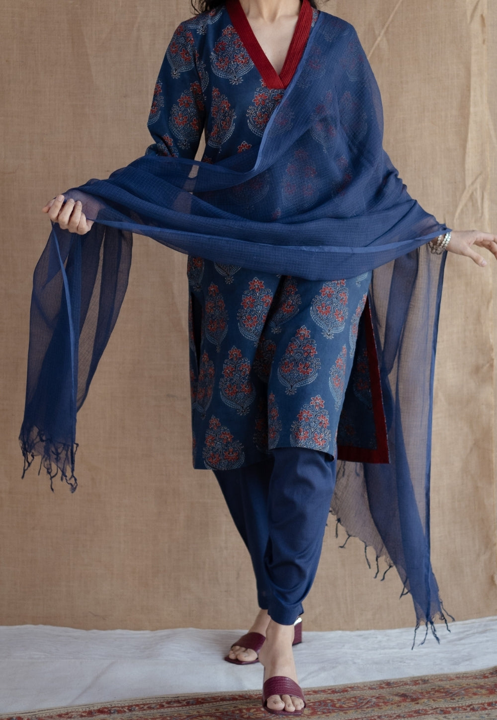 Indigo Solid Kota Doria Cotton Dupatta