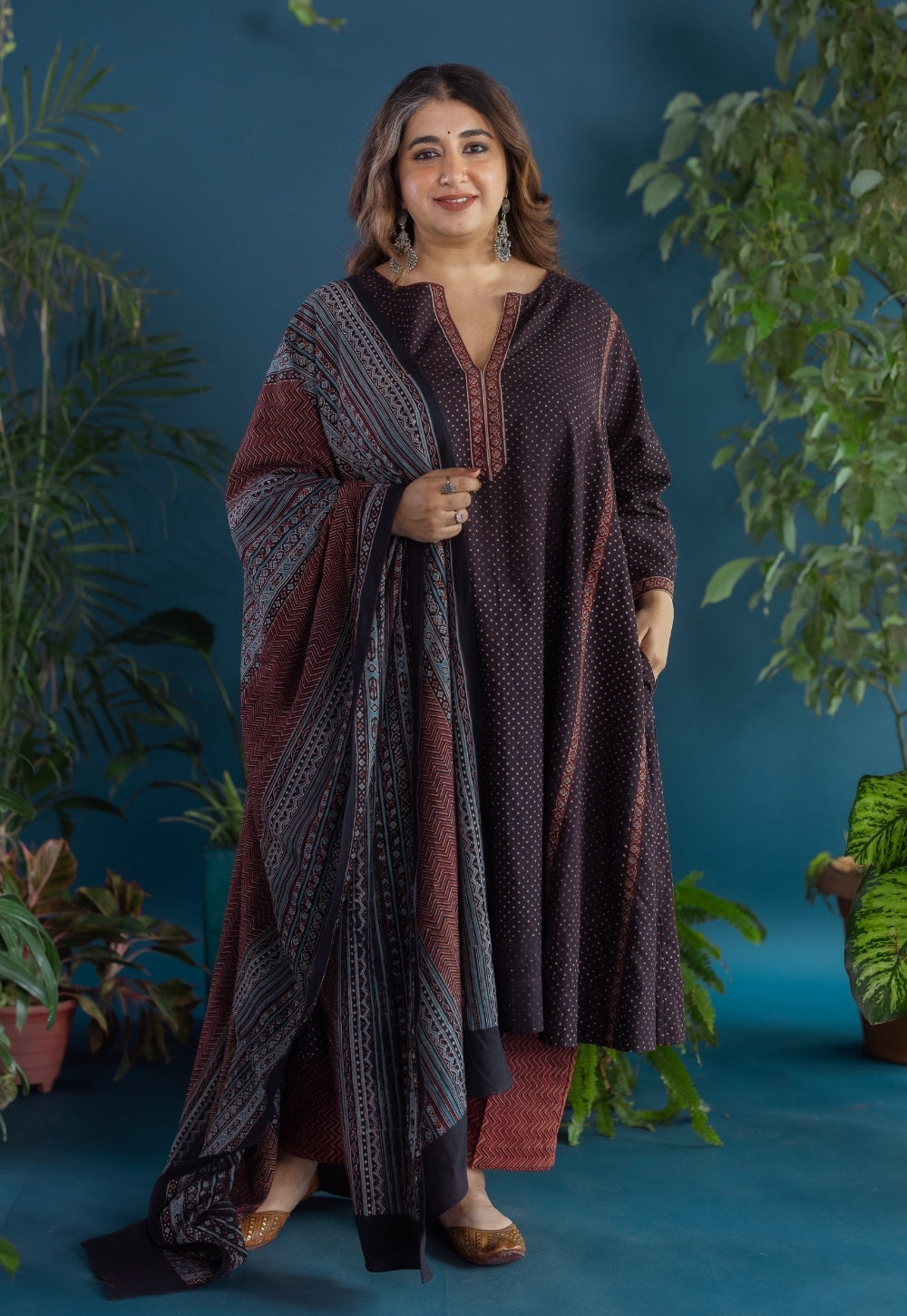Yashi Red Chevron Ajrakh Cotton Straight Pant