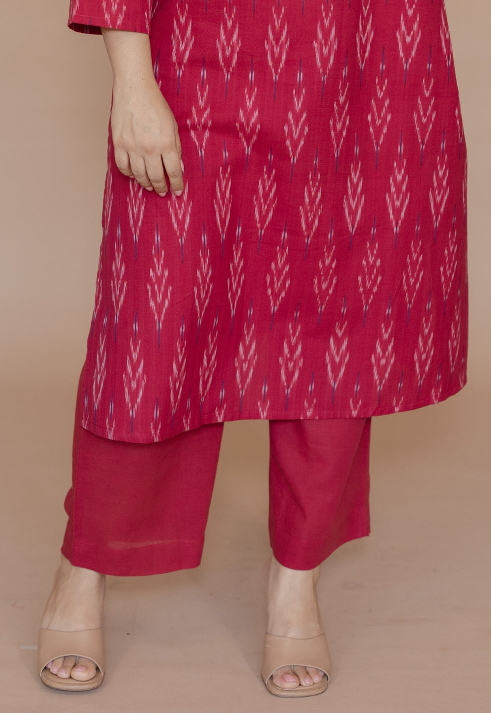 Yashi Pink Solid Cotton Flex Straight Pant