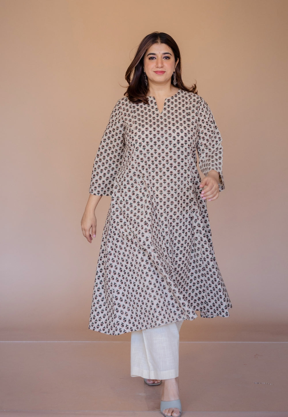 Malika Off White Bagru Cotton Kali Kurta