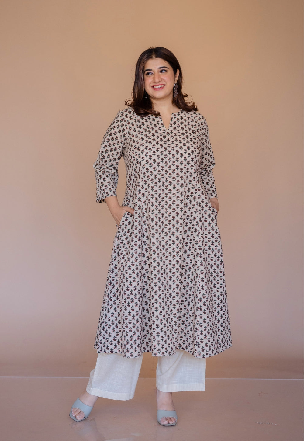 Malika Off White Bagru Cotton Kali Kurta