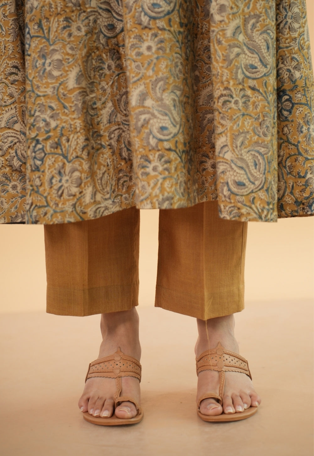 Prita Yellow Solid Slub Cotton Narrow Pant