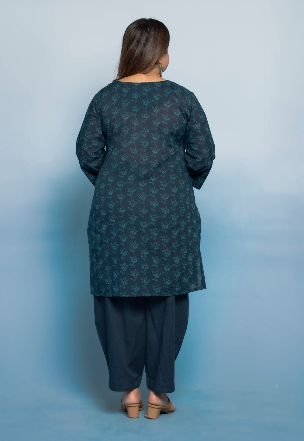 Anvi Blue Dabu Mul Cotton Straight Short Top