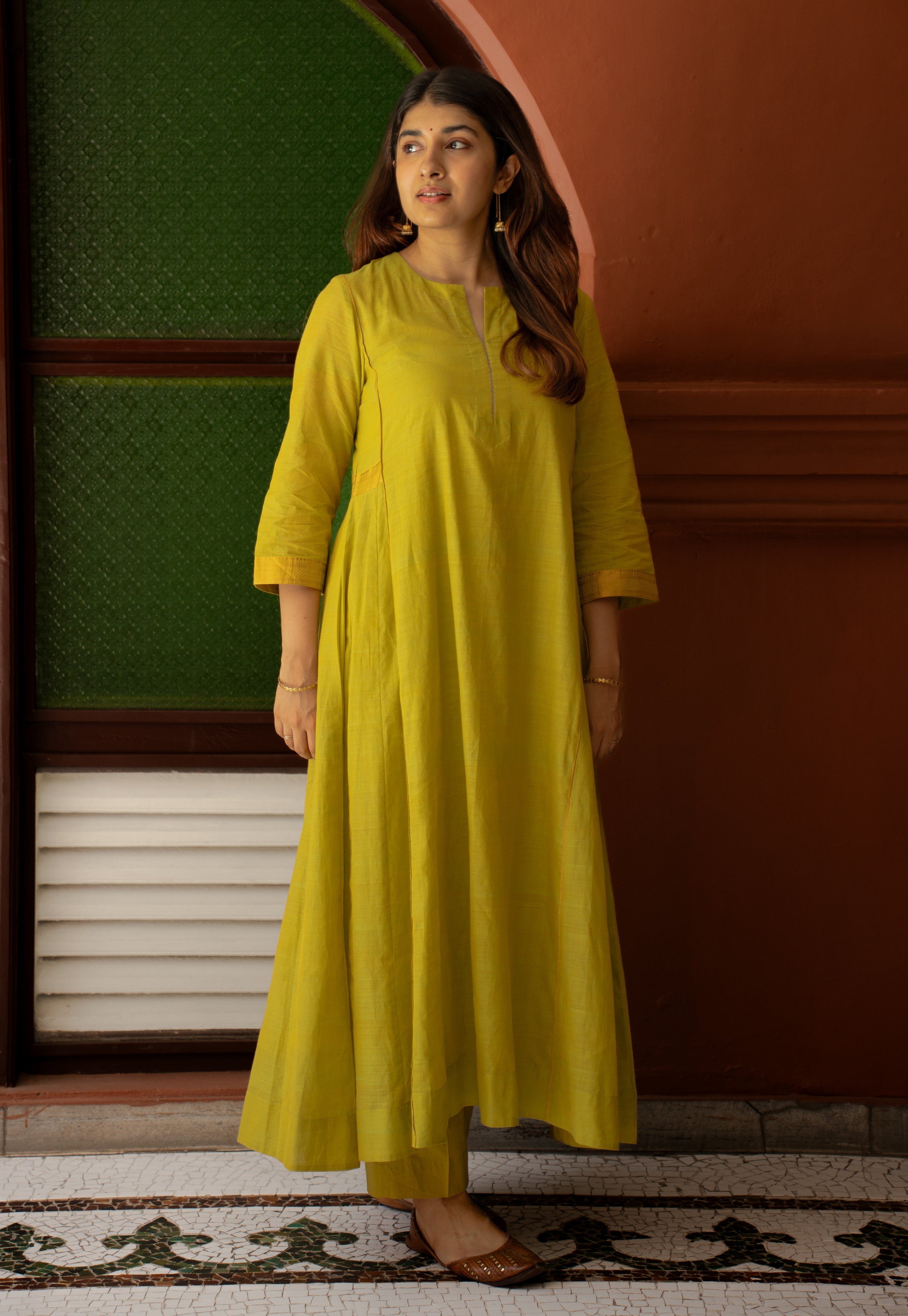 Kyra Green Mangalgiri Cotton Kali Kurta with Nizam Border and Hand Embroidery