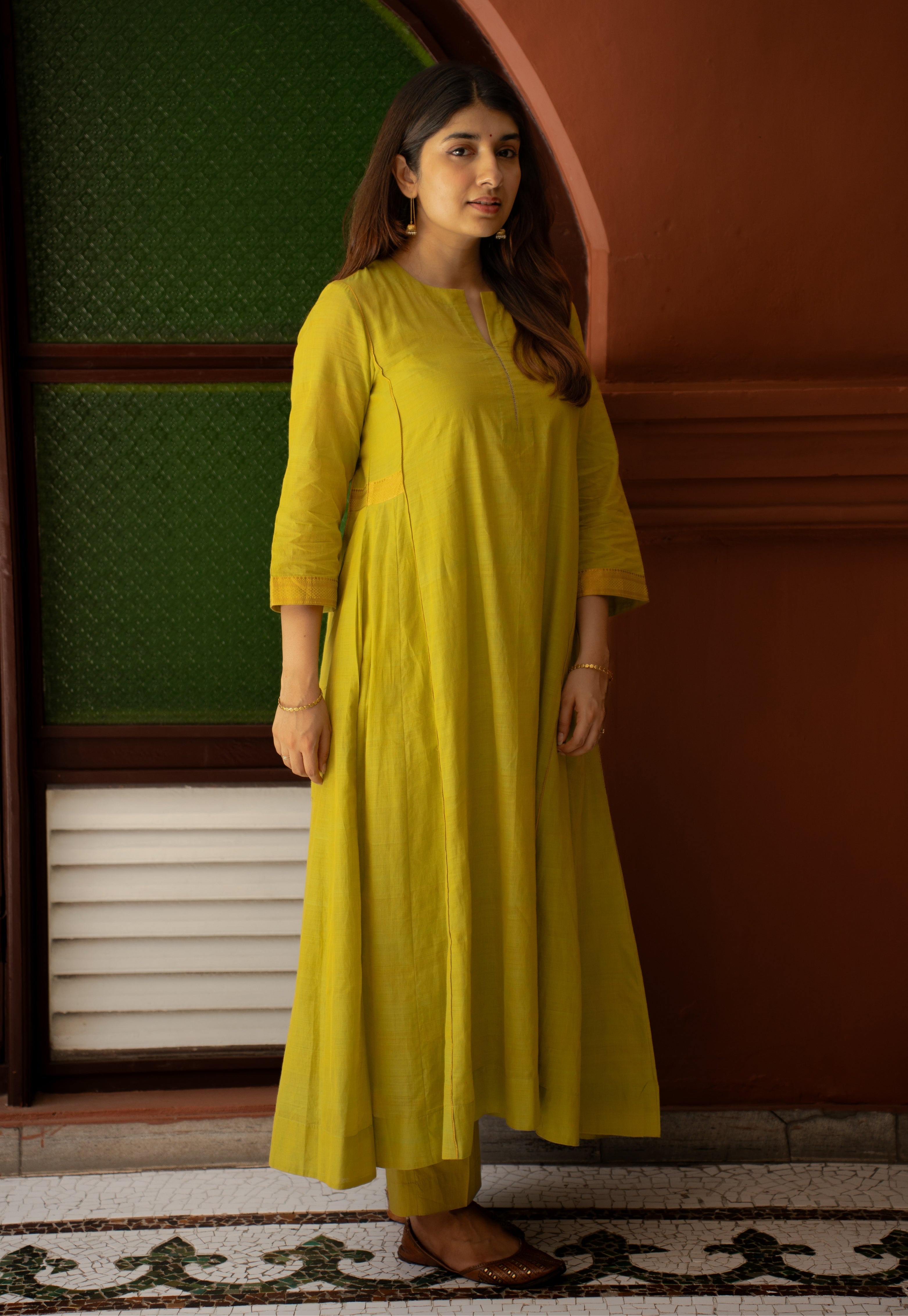 Kyra Green Mangalgiri Cotton Kali Kurta with Nizam Border and Hand Embroidery