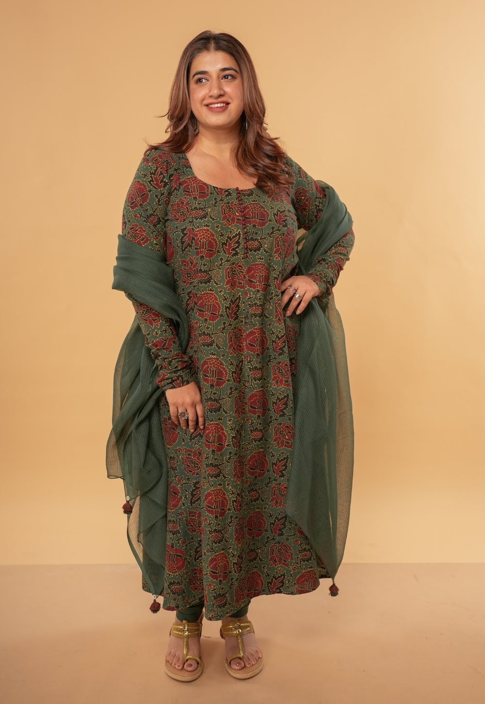 Miral Green Solid Slub Cotton Churidar
