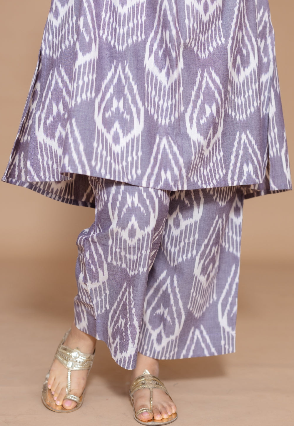 Ayaat Grey Handloom Ikkat Cotton Straight Co-Ord Set