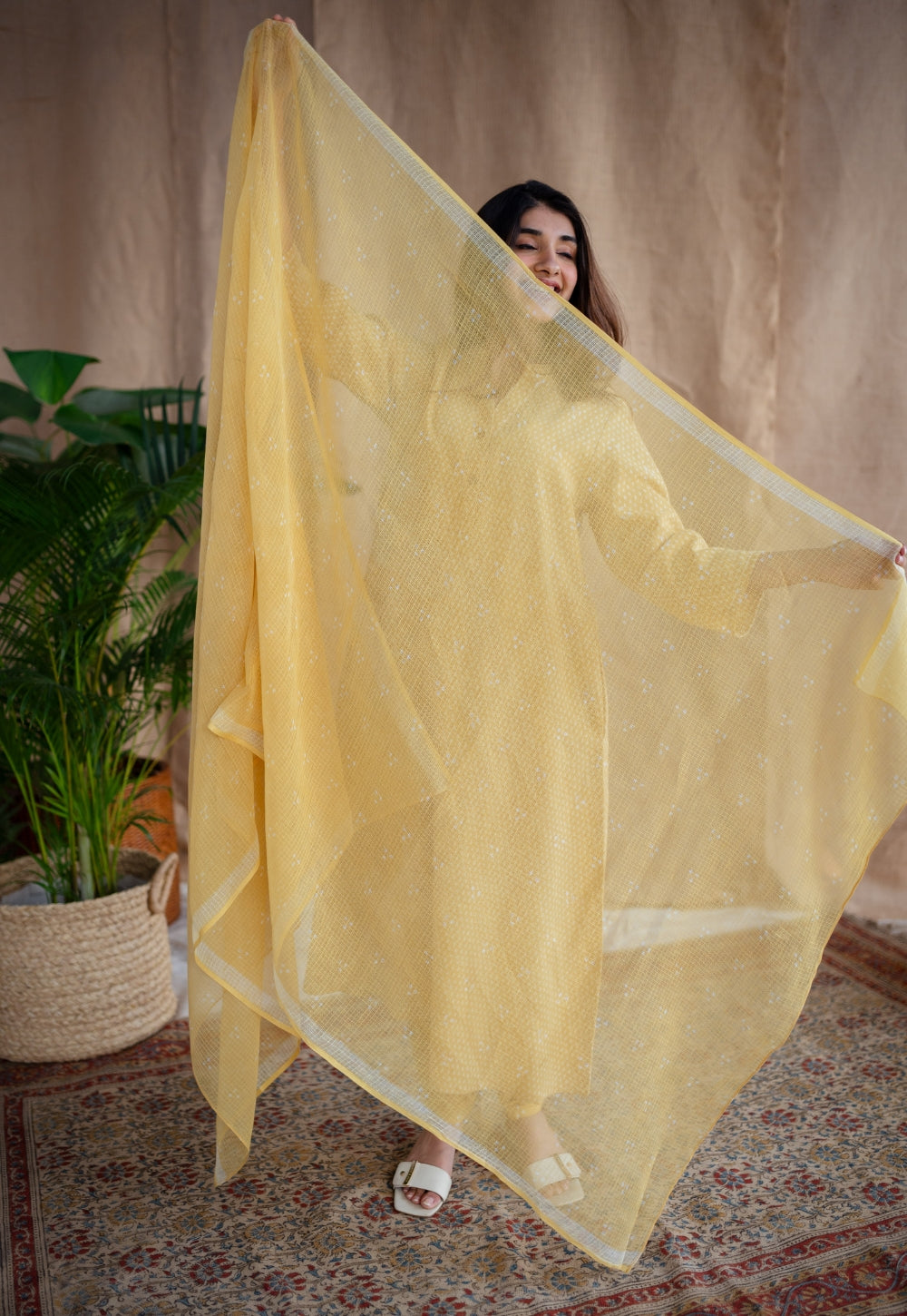 Yellow Three Dots Dabu Kota Doriya Border Dupatta