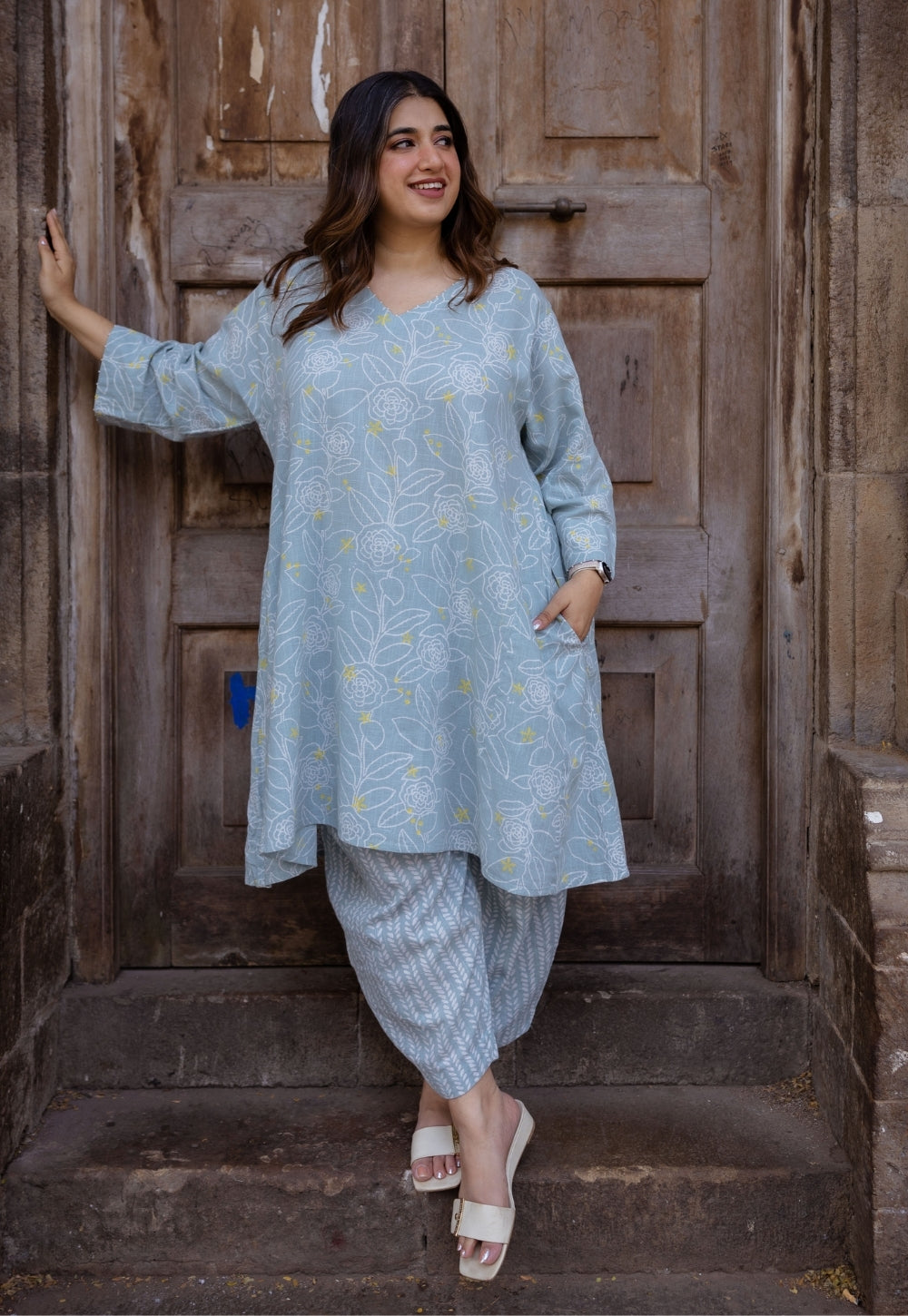 Jazmin Sky Blue Hand Block Print Slub Cotton Anti-Fit Kurta with Hand Embroidery