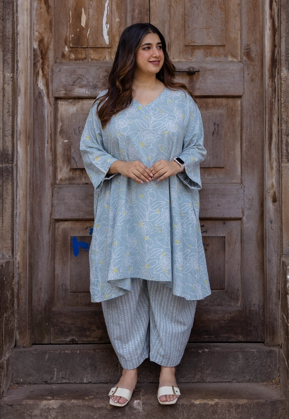 Jazmin Sky Blue Hand Block Print Slub Cotton Anti-Fit Kurta with Hand Embroidery