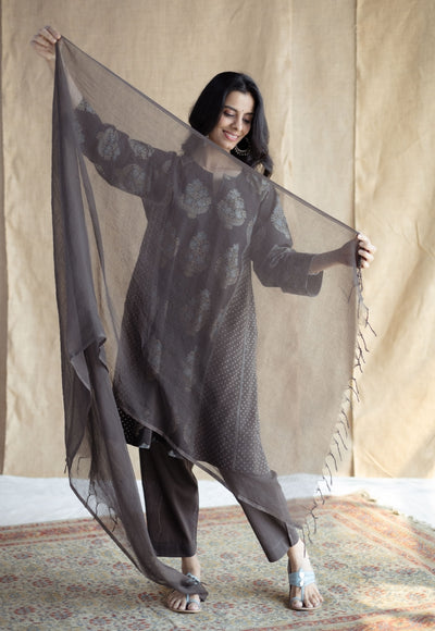 Charcoal Solid Kota Doria Cotton Dupatta