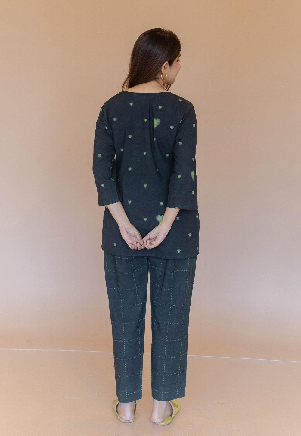 Navya Green Dabu Cotton Straight Short Top