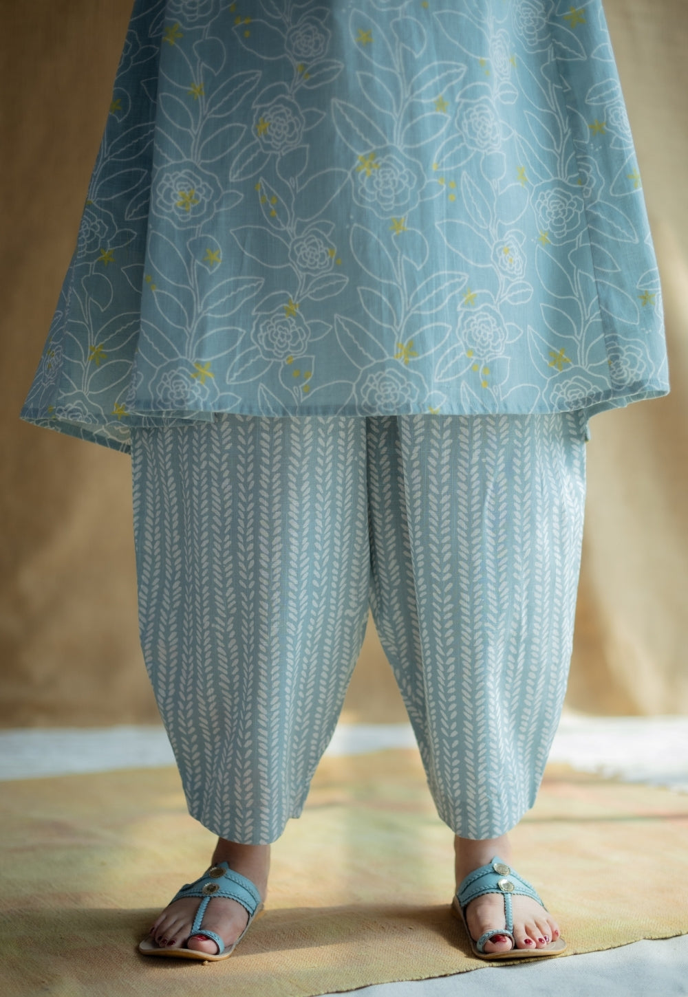 Jazmin Sky Blue Hand Block Print Slub Cotton Anti-Fit Kurta with Hand Embroidery
