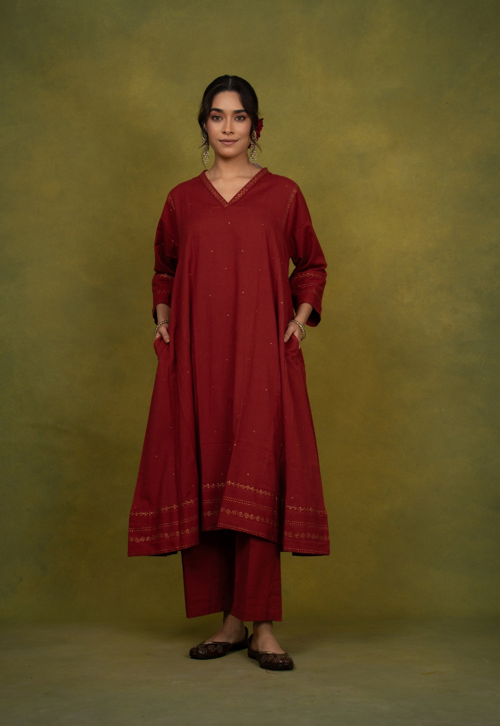 Iqra Red Rogan Handblock Printed Slub Cotton Jhabbha Kali Suit Set (Set of 3)