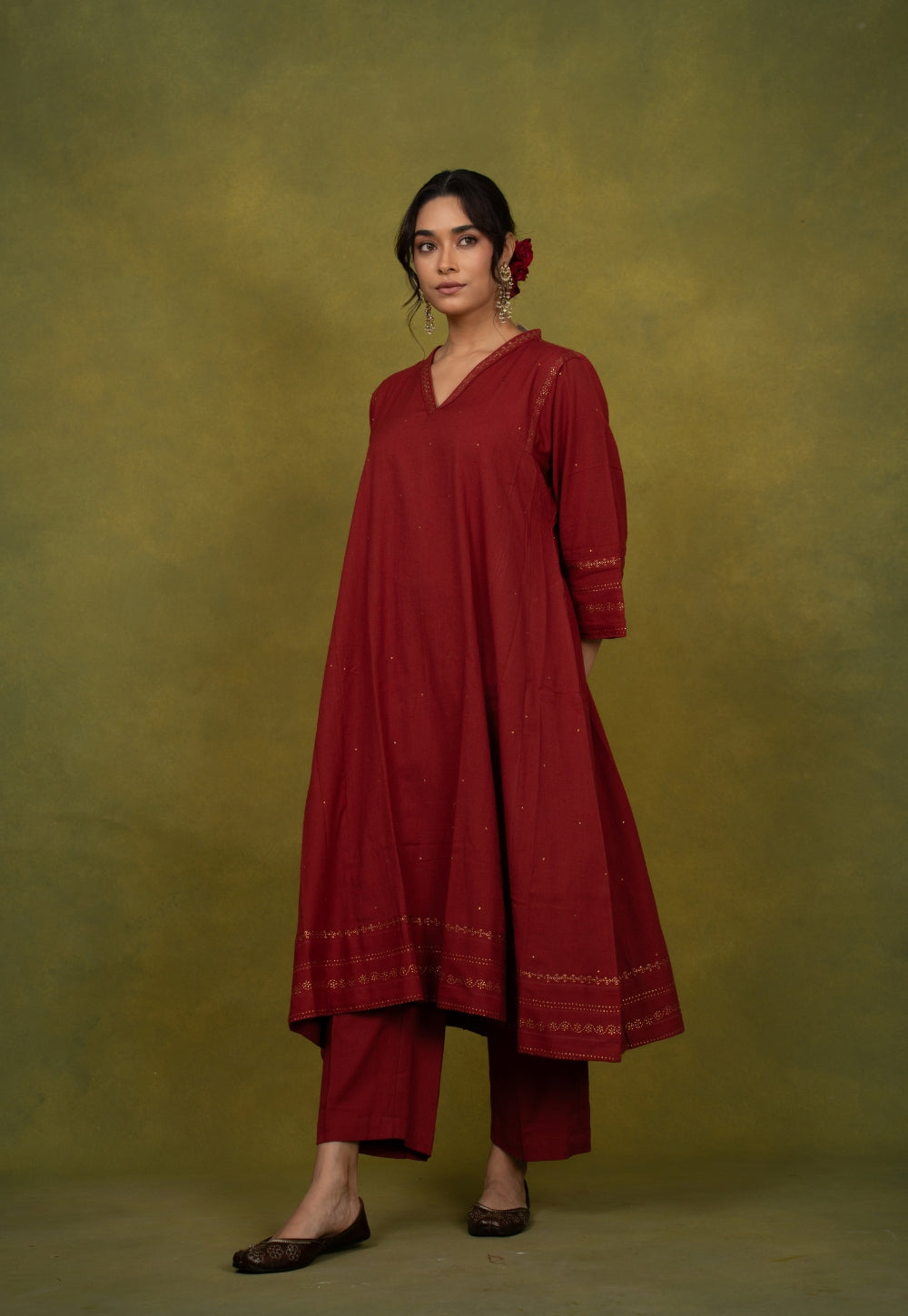 Iqra Red Rogan Handblock Printed Slub Cotton Jhabbha Kali Suit Set (Set of 3)