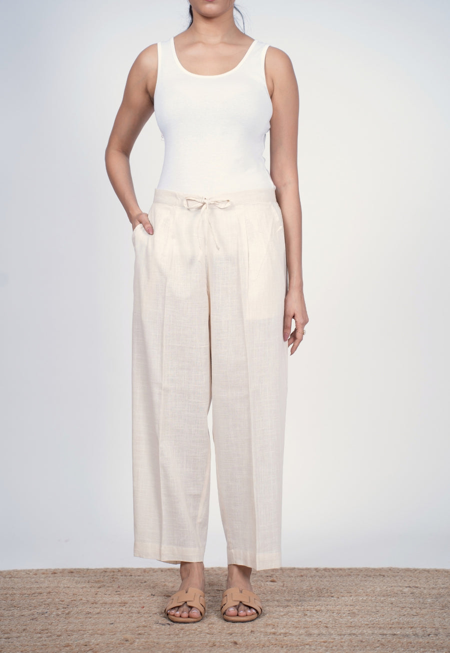 Yashi White Solid Slub Cotton Straight Pant