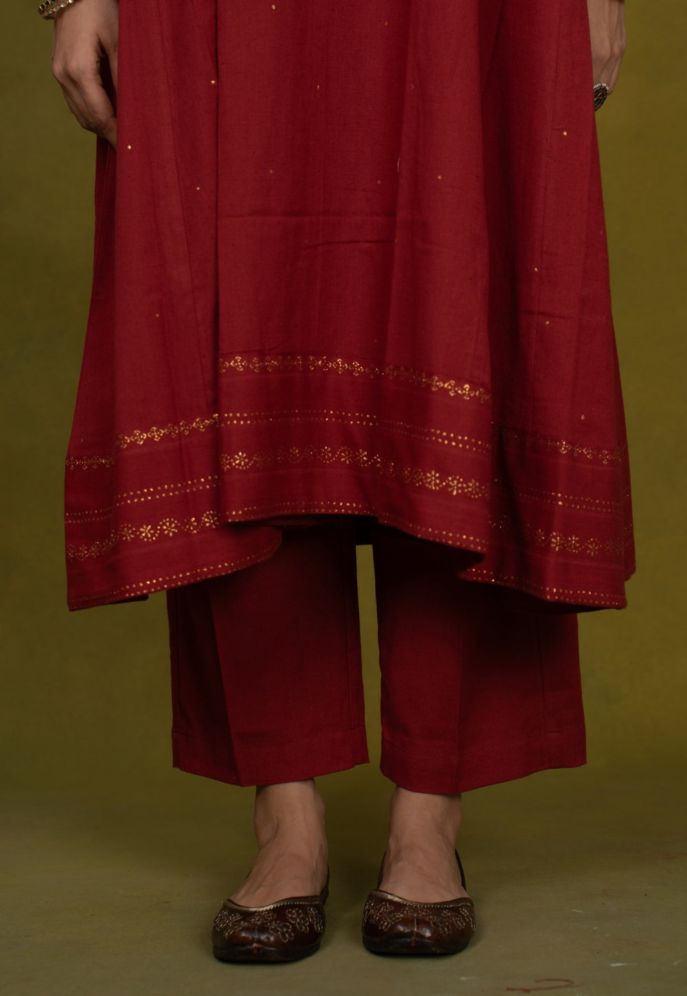 Iqra Red Rogan Handblock Printed Slub Cotton Jhabbha Kali Suit Set (Set of 3)