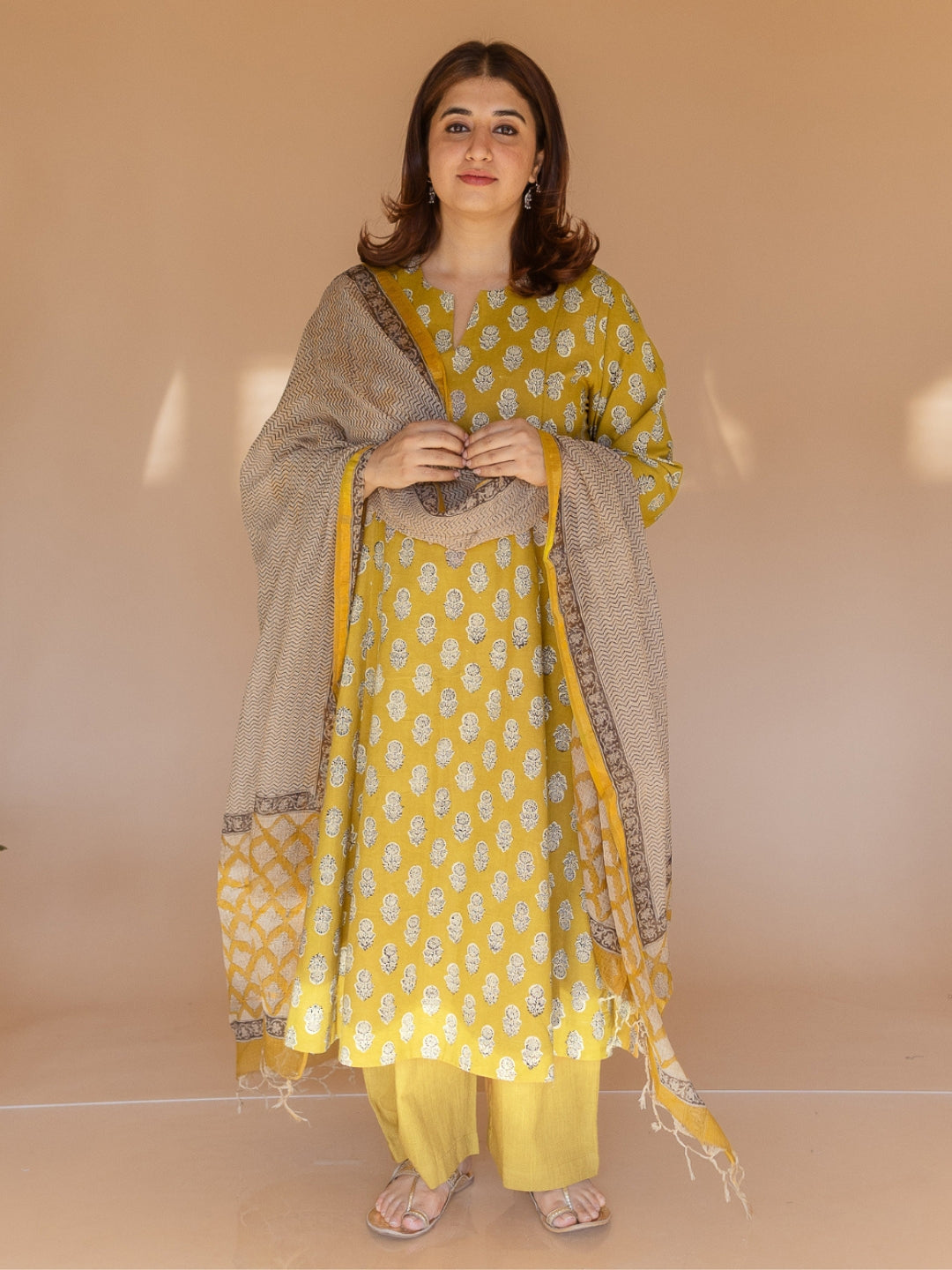 Malika Yellow Bagru Cotton Kali Kurta Set (Set of 2)