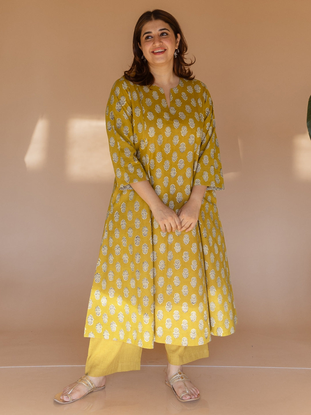 Malika Yellow Bagru Cotton Kali Kurta Set (Set of 2)