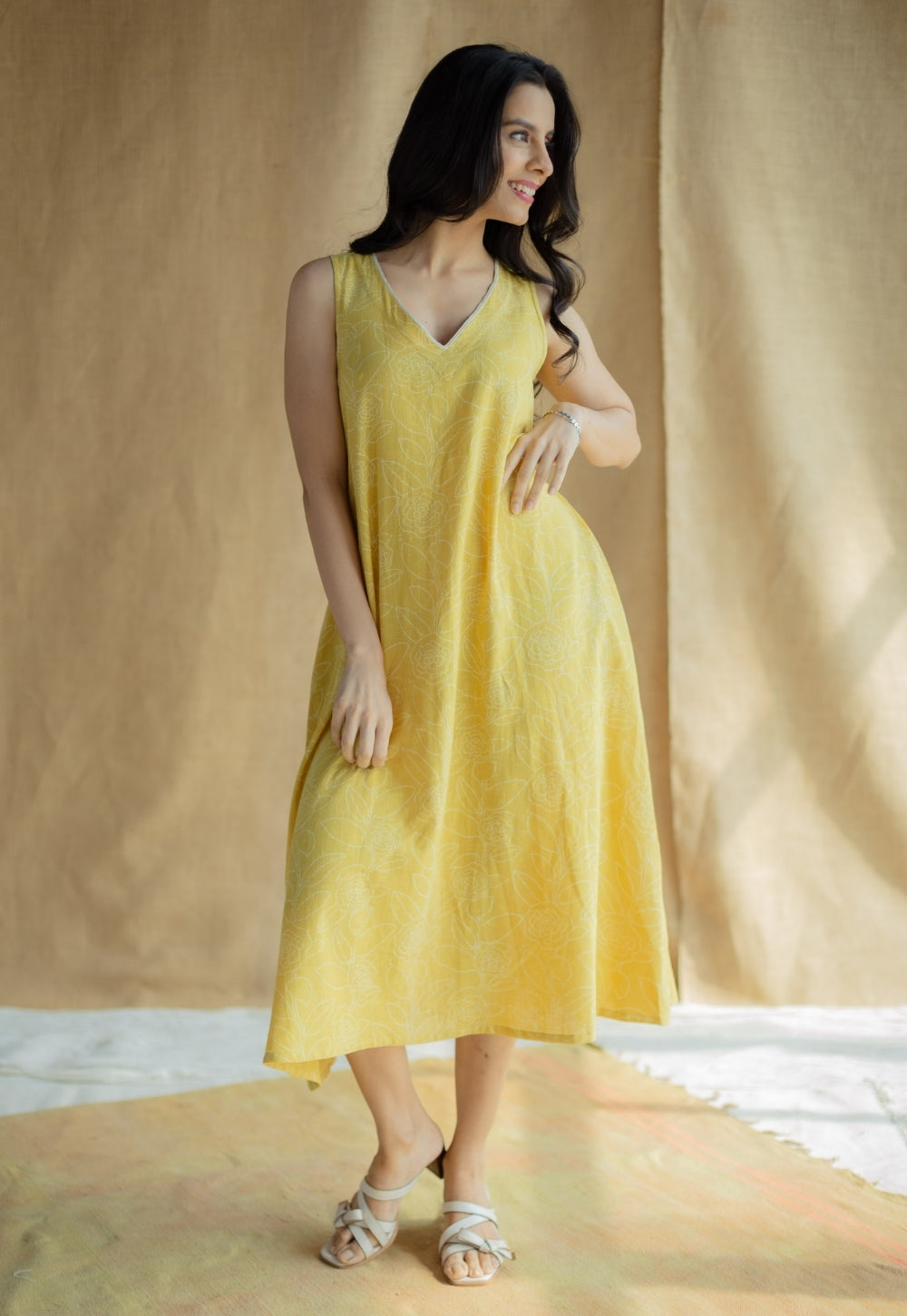 mustard a line dress AW.Bridal A-line Sweetheart Neckline Floor Length Puff Sleeves Ruffles Split Long Bridesmaid Dresses Dress Mustard Yellow Size 16
