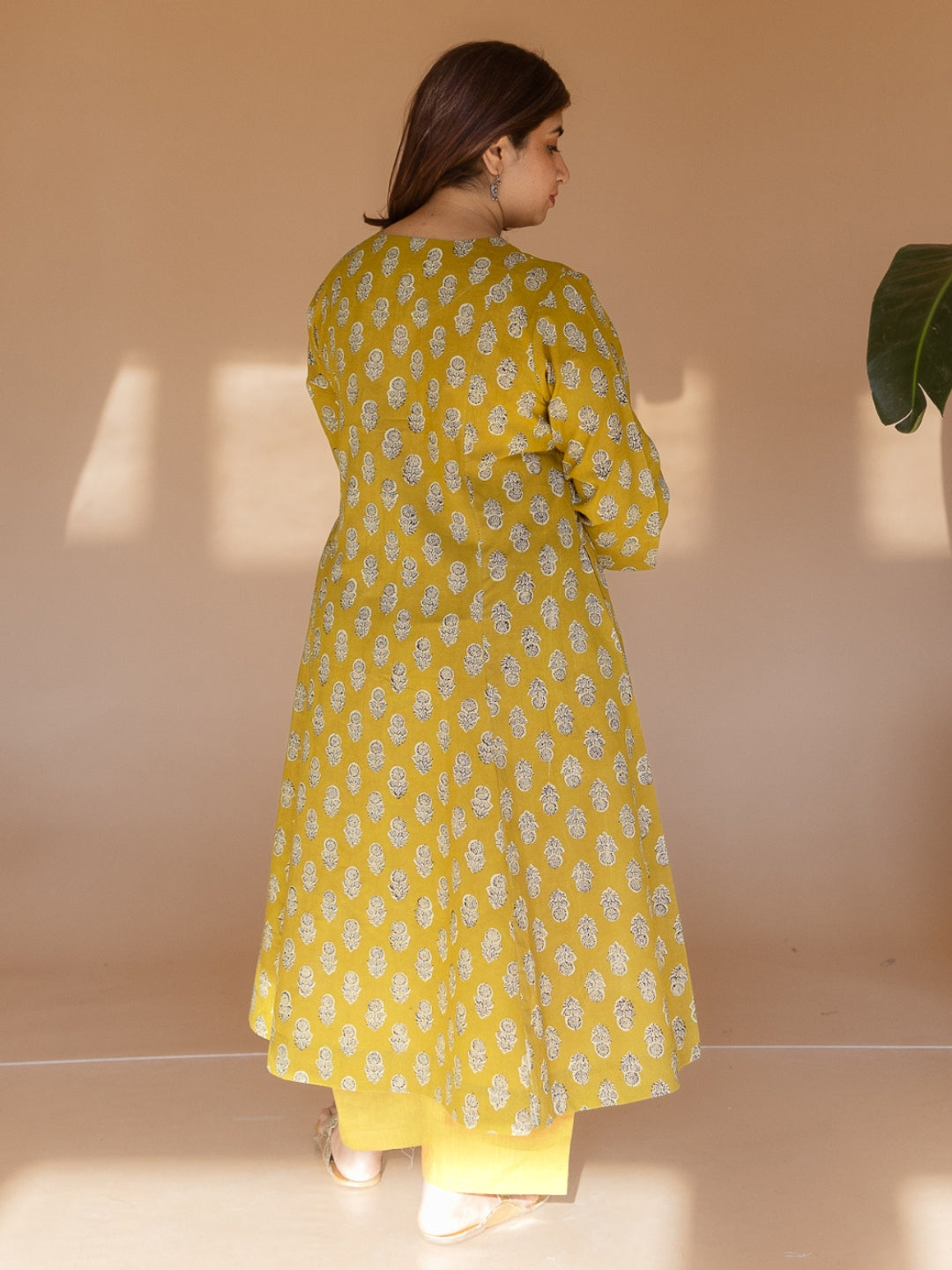 Malika Yellow Bagru Cotton Kali Kurta Set (Set of 2)