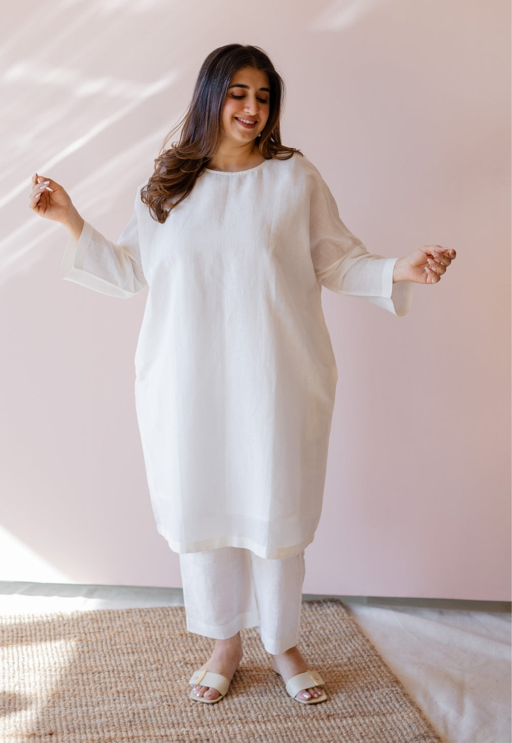 Prerna White Solid Handloom Cotton Linen Anti-Fit Kurta