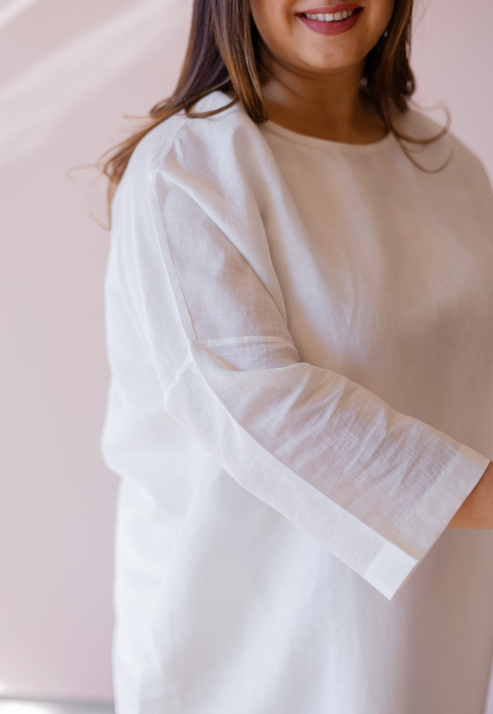 Prerna White Solid Handloom Cotton Linen Anti-Fit Kurta