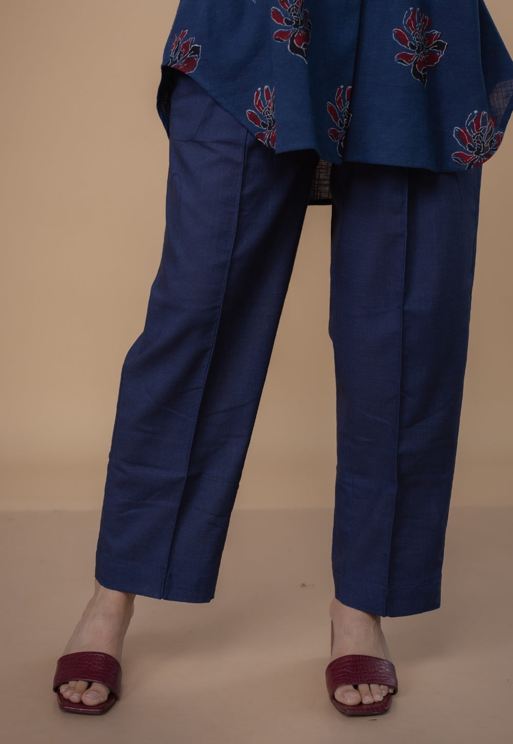 Myra Blue Solid Slub Cotton Straight Pant