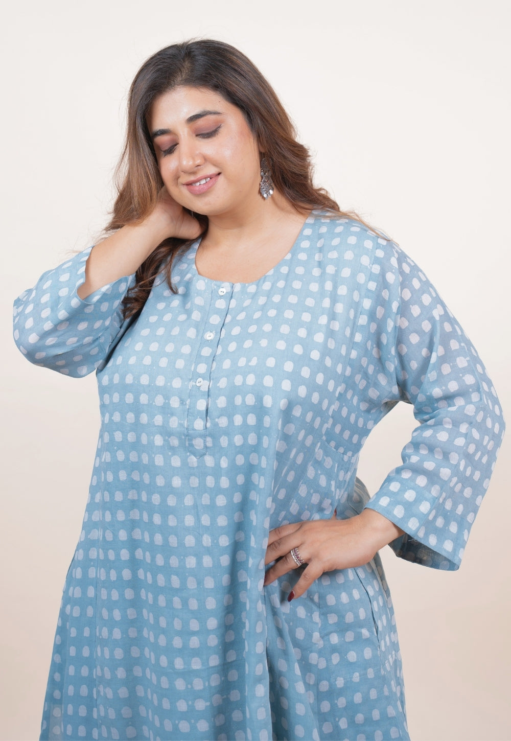 Sufia Blue Batik MuMul Jhabbha Kali Kurta